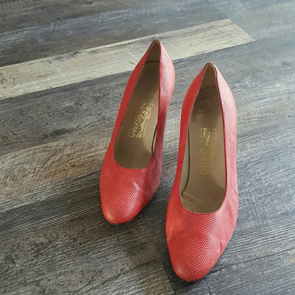Salvatore Ferragamo women heels red shoes size 8B